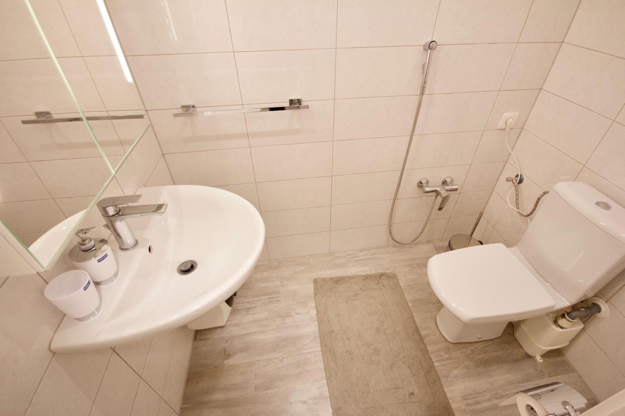 Albina Apartment Ljubljana Ngoại thất bức ảnh
