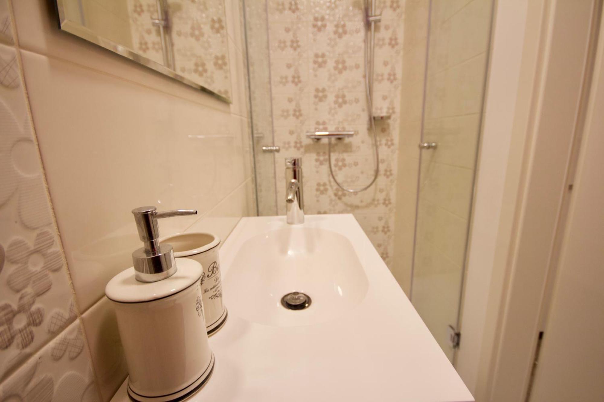Albina Apartment Ljubljana Ngoại thất bức ảnh