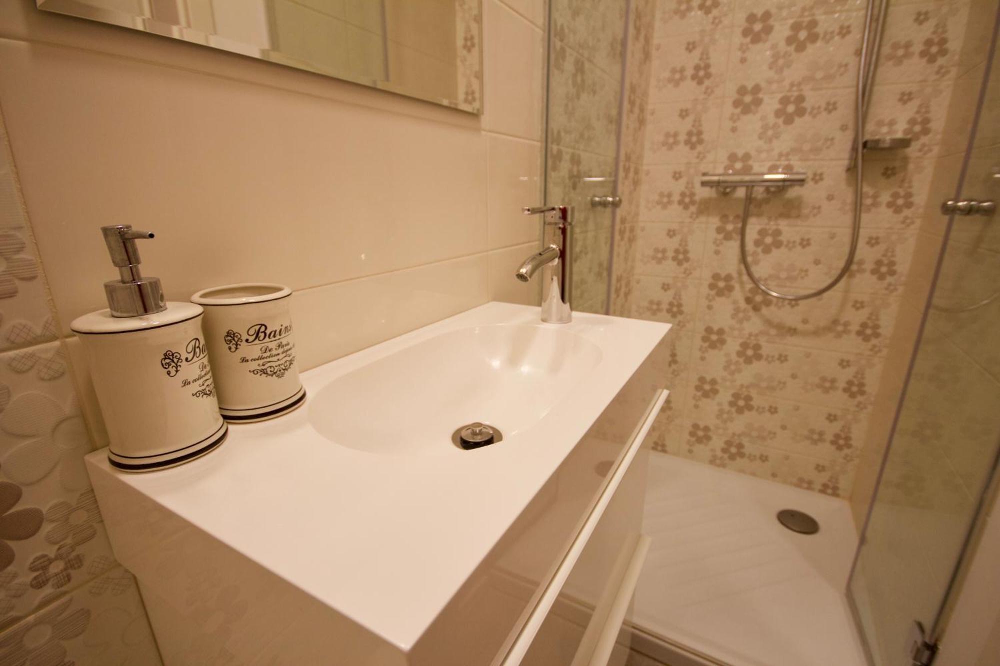 Albina Apartment Ljubljana Ngoại thất bức ảnh