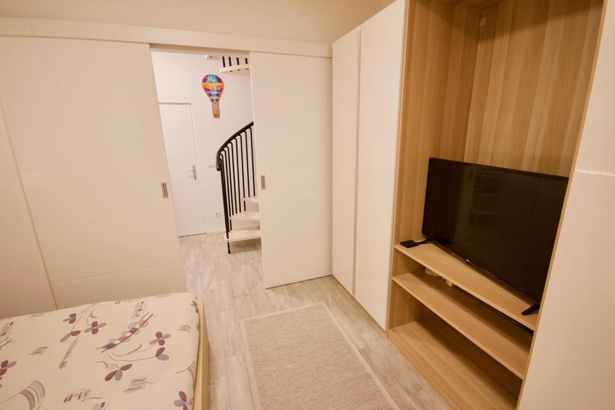 Albina Apartment Ljubljana Ngoại thất bức ảnh