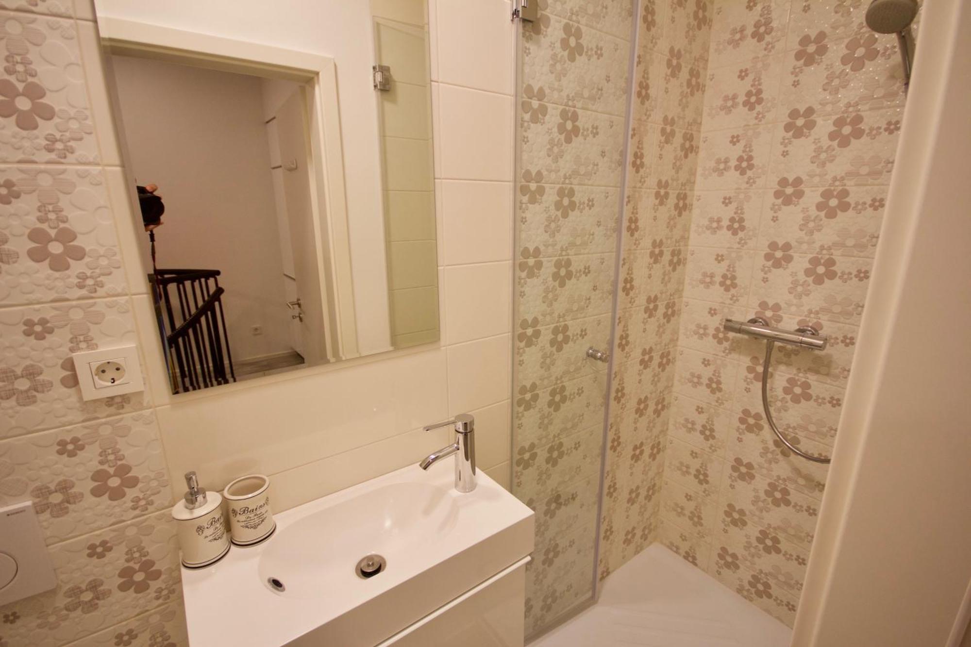 Albina Apartment Ljubljana Ngoại thất bức ảnh